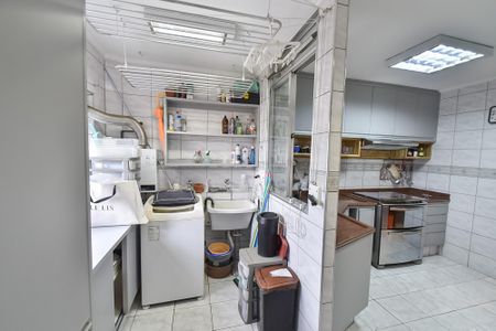 Apartamento à venda com 90m², 3 quartos e 2 vagasÁrea de serviço