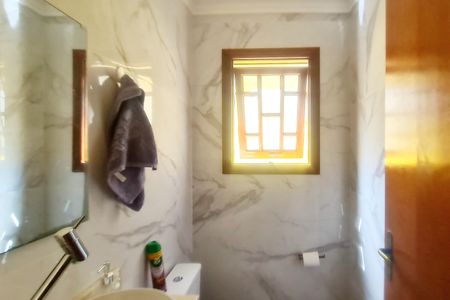 Casa à venda com 158m², 3 quartos e 2 vagasLavabo