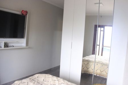 Casa à venda com 158m², 3 quartos e 2 vagasSuíte 