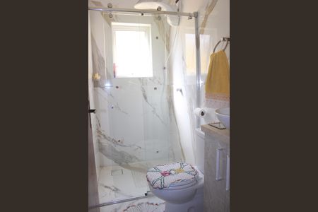 Casa à venda com 158m², 3 quartos e 2 vagasBanheiro 2