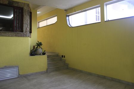 Casa à venda com 158m², 3 quartos e 2 vagasGaragem