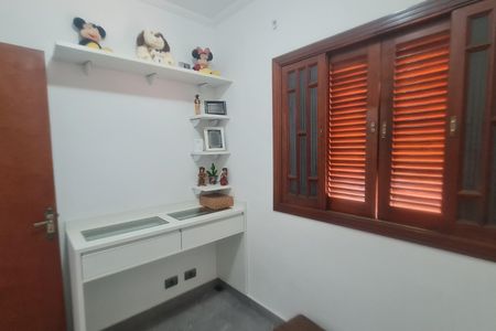 Casa à venda com 158m², 3 quartos e 2 vagasQuarto 2