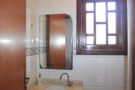 Casa à venda com 158m², 3 quartos e 2 vagasBanheiro do Sótão