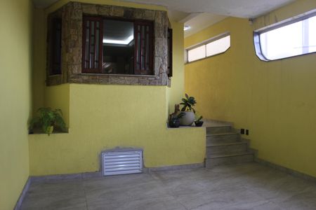 Casa à venda com 158m², 3 quartos e 2 vagasGaragem