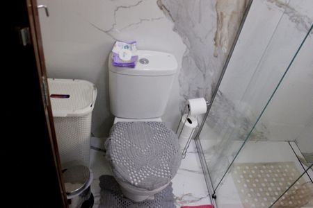 Casa à venda com 158m², 3 quartos e 2 vagasBanheiro da Suíte