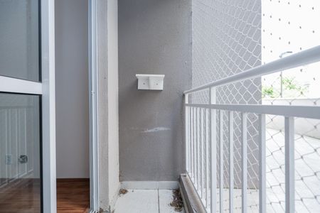Varanda da Sala de apartamento para alugar com 2 quartos, 44m² em Jardim Monte Alegre, Taboão da Serra
