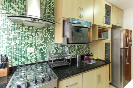 Apartamento à venda com 76m², 2 quartos e 1 vagaCozinha