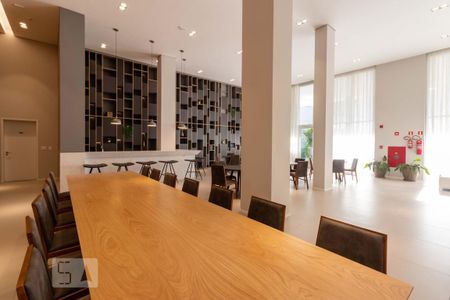 Apartamento à venda com 81m², 2 quartos e 2 vagasÁrea comum - Salão de festas