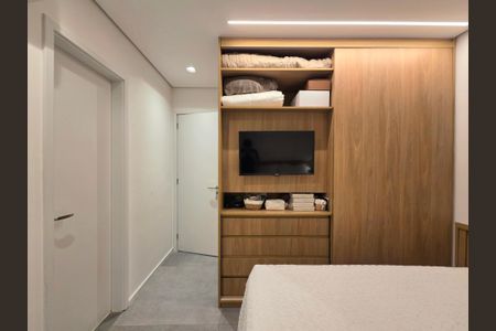 Apartamento à venda com 81m², 2 quartos e 2 vagasSuíte