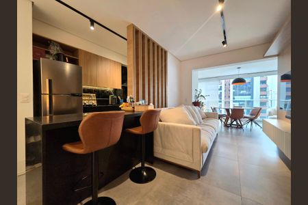 Sala de apartamento à venda com 2 quartos, 81m² em Moema, São Paulo