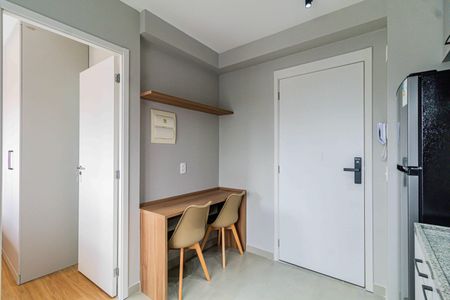 Apartamento para alugar com 27m², 1 quarto e sem vaga Apartamento para alugar com 27m², 1 quarto e sem vagaStudio