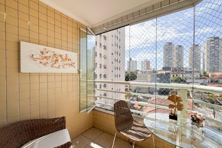 Apartamento à venda com 82m², 3 quartos e 2 vagasSacada