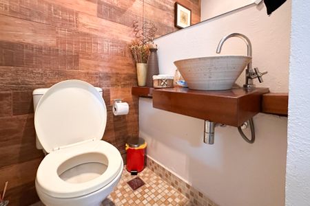 Apartamento à venda com 82m², 3 quartos e 2 vagasLavabo