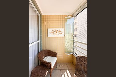 Apartamento à venda com 82m², 3 quartos e 2 vagasSacada