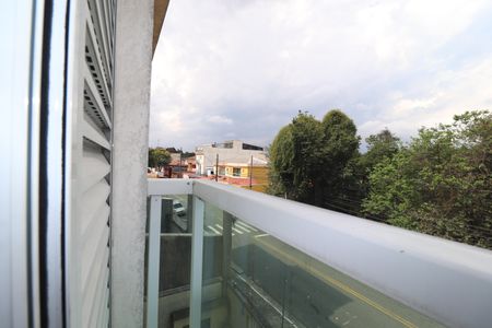 Apartamento à venda com 78m², 2 quartos e 1 vagaVaranda Quarto 1