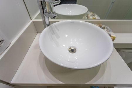 Apartamento para alugar com 67m², 3 quartos e 1 vagaBanheiro social 