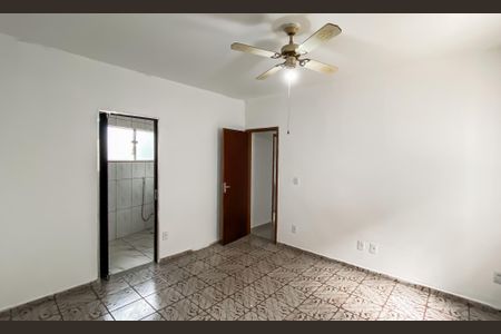 Casa para alugar com 296m², 3 quartos e 2 vagasSuite