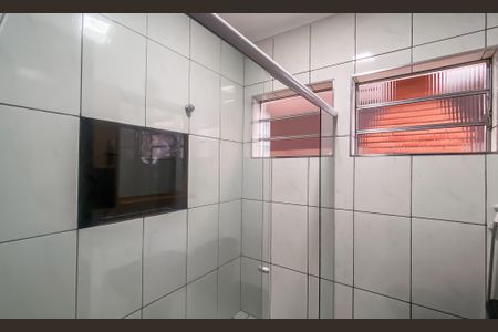 Casa para alugar com 296m², 3 quartos e 2 vagasBanheiro 1