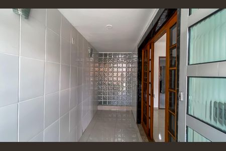 Casa para alugar com 296m², 3 quartos e 2 vagasEntrada