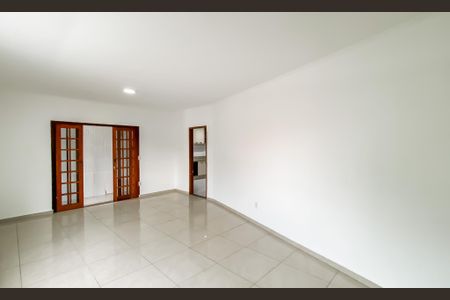Sala de casa para alugar com 3 quartos, 296m² em Cidade Líder, São Paulo