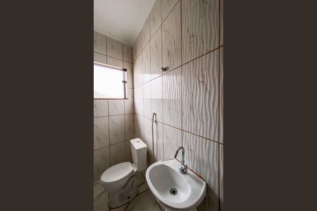 Casa para alugar com 296m², 3 quartos e 2 vagasBanheiro 2