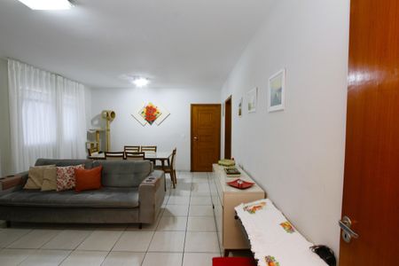 Apartamento para alugar com 90m², 3 quartos e 1 vagaSala
