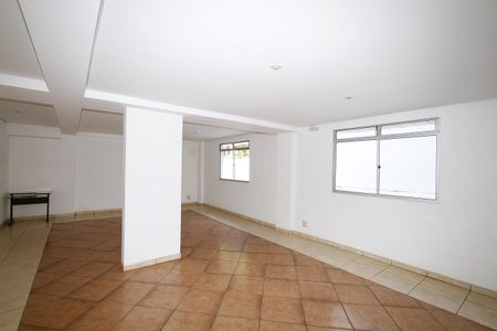 Apartamento para alugar com 90m², 3 quartos e 1 vagaÁrea comum - Salão de festas