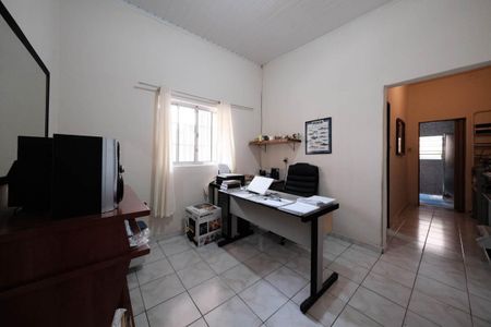 Casa à venda com 316m², 4 quartos e sem vagaEscritório