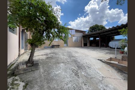 Quintal de casa para alugar com 2 quartos, 316m² em Vila Guilhermina, São Paulo