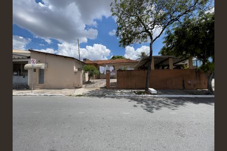 Fachada de casa para alugar com 2 quartos, 316m² em Vila Guilhermina, São Paulo