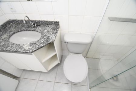 Apartamento à venda com 76m², 3 quartos e 2 vagasBanheiro Social