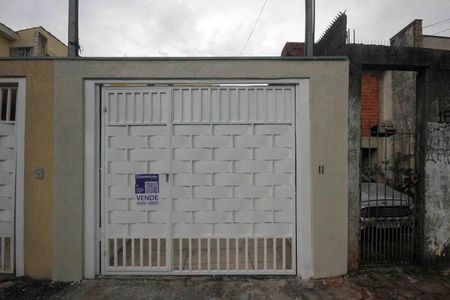 Casa à venda com 76m², 2 quartos e 2 vagas