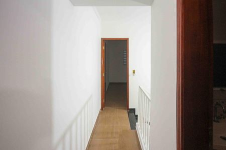 Casa à venda com 76m², 2 quartos e 2 vagas