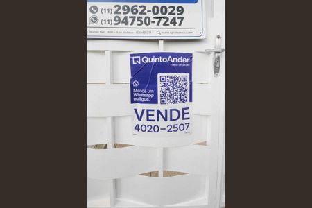 Casa à venda com 76m², 2 quartos e 2 vagas