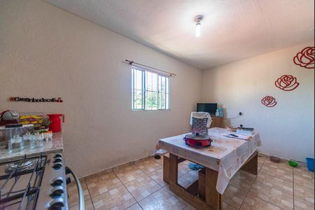 Casa à venda com 250m², 4 quartos e 6 vagas Casa à venda com 250m², 4 quartos e 6 vagasÁrea de Apoio Cozinha