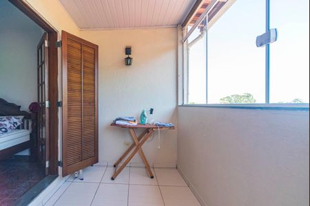 Casa à venda com 250m², 4 quartos e 6 vagas Casa à venda com 250m², 4 quartos e 6 vagasVaranda do Quarto 3