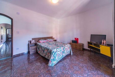 Casa à venda com 250m², 4 quartos e 6 vagas Casa à venda com 250m², 4 quartos e 6 vagasQuarto 1