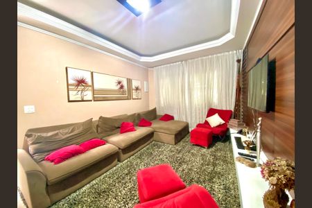 Sala de casa à venda com 3 quartos, 202m² em Jardim Bela Vista, Guarulhos