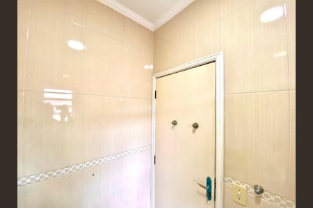 Casa à venda com 202m², 3 quartos e 4 vagasBanheiro 2