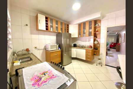 Casa à venda com 202m², 3 quartos e 4 vagasCozinha