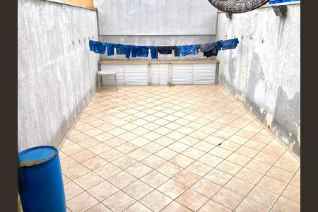 Casa à venda com 202m², 3 quartos e 4 vagasQuintal