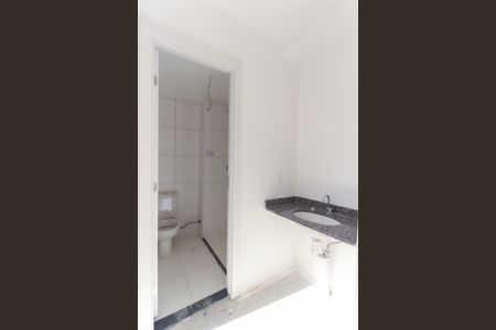 Apartamento para alugar com 37m², 2 quartos e sem vaga Apartamento para alugar com 37m², 2 quartos e sem vagaBanheiro