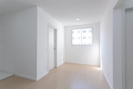Sala de apartamento para alugar com 2 quartos, 37m² em Cidade Nova São Miguel, São Paulo