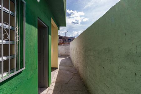 Casa para alugar com 2 quartos, 70m² em Vila Pirajussara, São Paulo