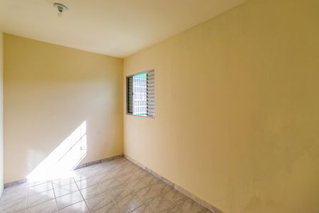 Casa para alugar com 2 quartos, 70m² em Vila Pirajussara, São Paulo