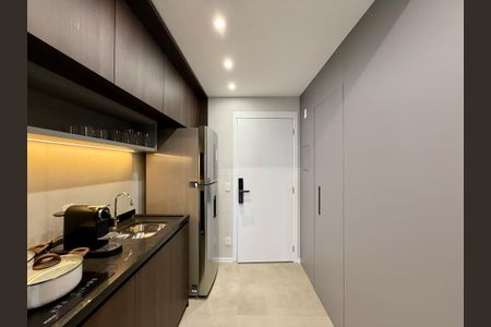 Studio para alugar com 27m², 1 quarto e sem vaga Studio para alugar com 27m², 1 quarto e sem vagaCozinha