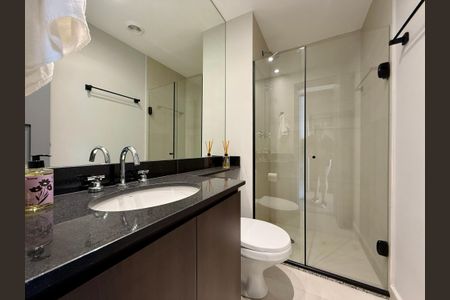 Studio para alugar com 27m², 1 quarto e sem vaga Studio para alugar com 27m², 1 quarto e sem vagaBanheiro