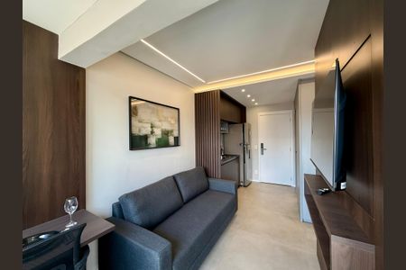 Sala de kitnet/studio para alugar com 1 quarto, 27m² em Jardim das Acacias, São Paulo