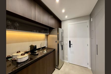 Studio para alugar com 27m², 1 quarto e sem vaga Studio para alugar com 27m², 1 quarto e sem vagaCozinha