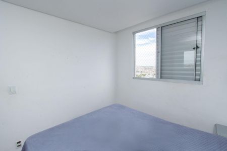 Quarto 2 de apartamento para alugar com 2 quartos, 60m² em Teixeira Dias, Belo Horizonte